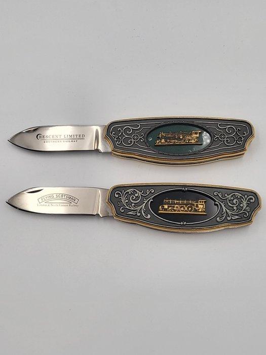 Lot de 2 couteaux pliants décoratifs – Locomotives, Antiek en Kunst, Curiosa en Brocante