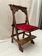 Stoel - Antieke Gotische Prie Dieu in Authentiek Design -