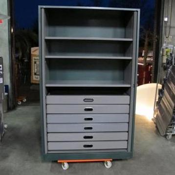 (MDK-102701) Ahrend uitrekframe beschikbaar voor biedingen