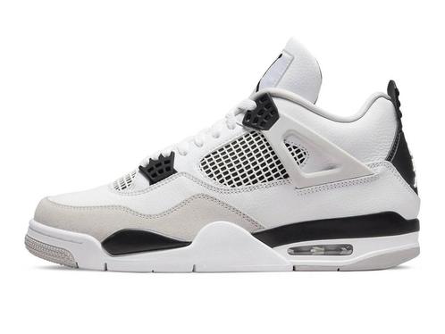 Air Jordan 4 Retro Military Black - Maat 43 EU, Kleding | Heren, Schoenen, Ophalen of Verzenden