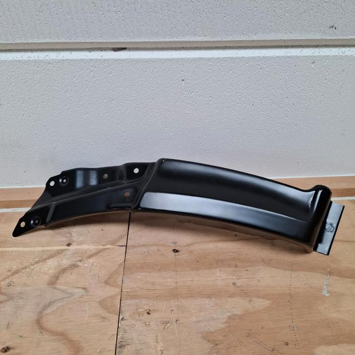 Spatbord beugel A 906 630 2007 Links (Nieuw), Auto-onderdelen, Carrosserie en Plaatwerk, Nieuw, 12 maanden garantie, Mercedes-Benz