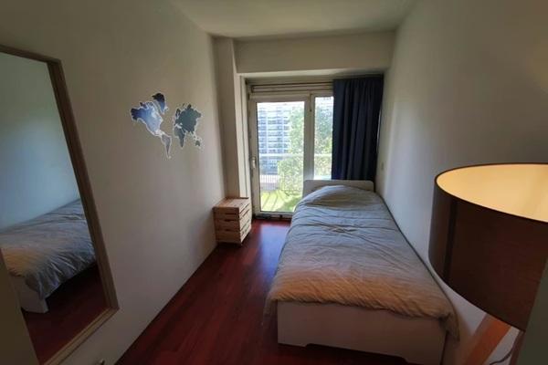 Kamer Joost Banckertsplaats in Rotterdam, Huizen en Kamers, Kamers te huur, 20 tot 35 m², Rotterdam