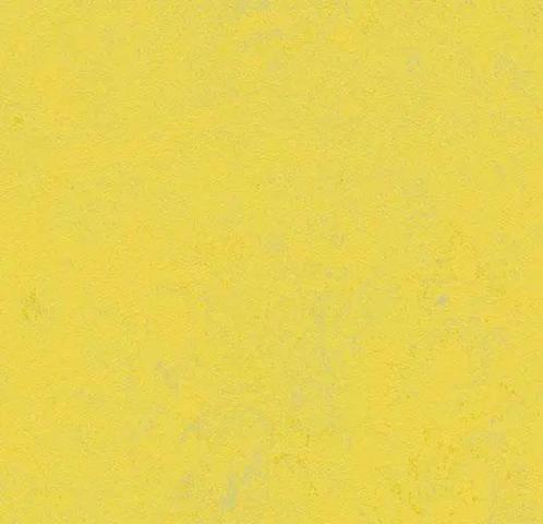 Forbo Marmoleum Decibel 374135 yellow glow, Huis en Inrichting, Stoffering | Vloerbedekking, Verzenden