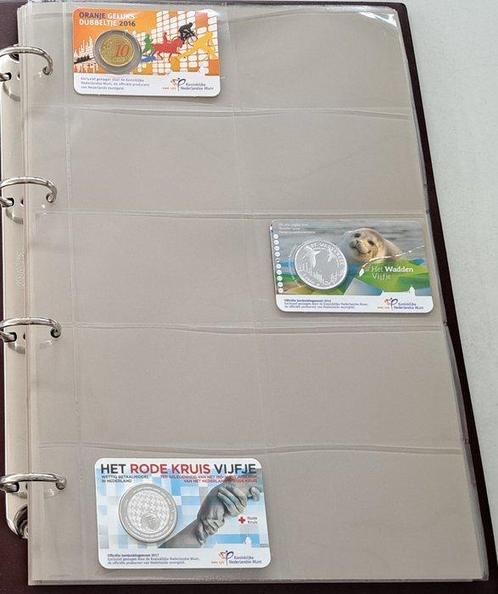 Accessoires. 3 NIEUWE Luxe Safe Albums inclusief 30 bladen, Postzegels en Munten, Munten | Europa | Euromunten