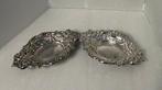 Schotel (2) - .925 zilver - Matchende zilveren schalen, Antiek en Kunst