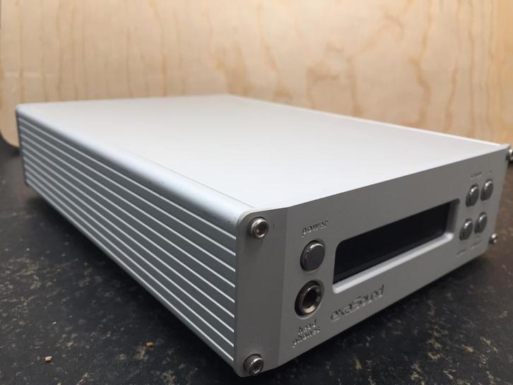 ExaSound E28 multi-channel DAC VV en hoofdtelefoonversterker, Audio, Tv en Foto, Converters, Zo goed als nieuw, Ophalen of Verzenden