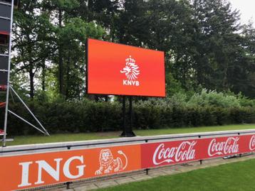 Aanbieding - Outdoor LED scherm 384 x 288 cm - LED billboard beschikbaar voor biedingen