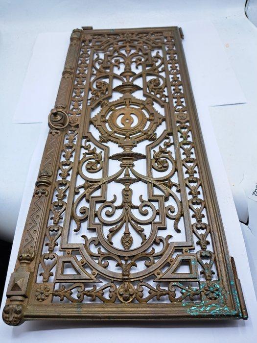 Decoratief ornament - J.G.R. Equile - Ajour - Frankrijk -, Antiek en Kunst, Antiek | Overige Antiek