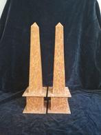 Doos (2) - Papier - paar obelisken, Antiek en Kunst