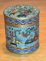 Chinees cloisonné-emaille doos met bloemmotieven –, Antiek en Kunst