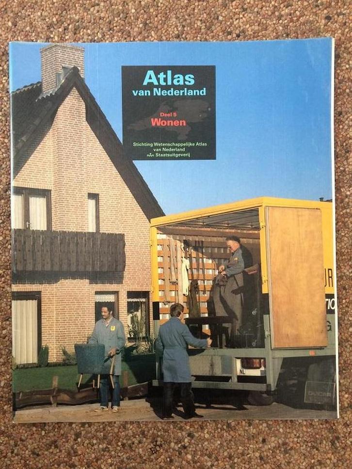 Atlas van Nederland, deel 5, wonen 9789012050050, Boeken, Reisgidsen, Zo goed als nieuw, Verzenden