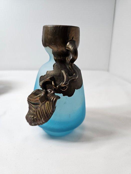 Filip Ravert - Fles - Cobalt Aqua Blue satijnglas, Antiek en Kunst, Antiek | Glas en Kristal