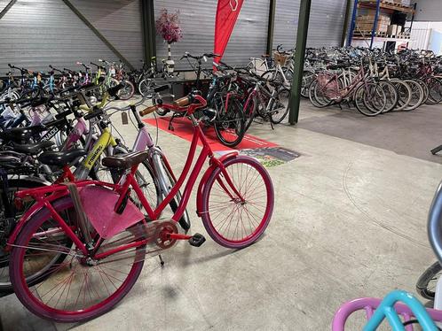 Op zoek naar een tweedehands fiets? Bekijk de website!, Fietsen en Brommers, Fietsen | Dames | Damesfietsen, Gebruikt, 50 tot 53 cm