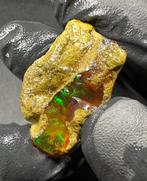 44ct Kristal Opaal Ruw- 8.8 g, Verzamelen, Mineralen en Fossielen