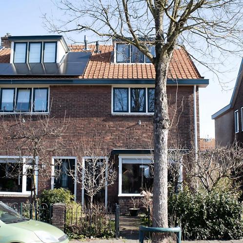 Ruime woning met 4 slaapkamers in Zeist, Huizen en Kamers, Kamers te huur, 50 m² of meer, Overige regio's