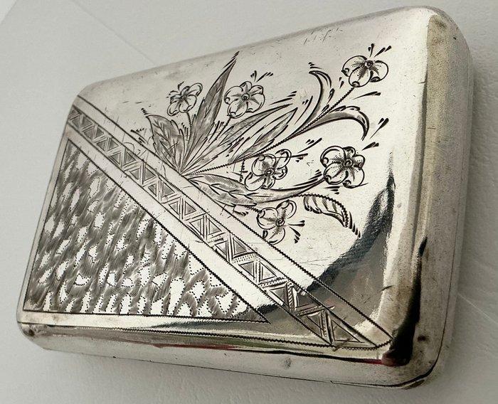 Sigarettendoos - .875 (84 Zolotniki) zilver, Antiek en Kunst, Antiek | Goud en Zilver