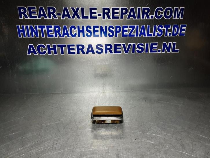 Asbak van een klassieke Opel, kleur bruin. (Interieur), Auto-onderdelen, Interieur en Bekleding, Nieuw, Opel, Verzenden