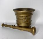 Vijzel en stamper (2) - Messing - Antieke messing vijzel en