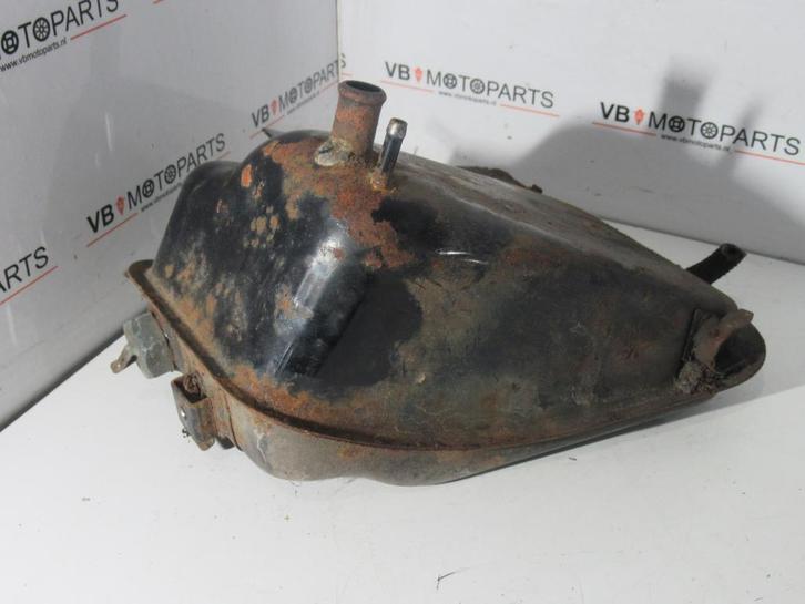 Honda VT 750 Sub tank, Motoren, Onderdelen | Honda, Ophalen of Verzenden