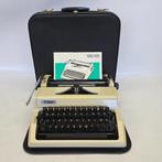 Erika 100/105 Draagbare Typemachine met Koffer en Boekjes..., Ophalen of Verzenden, Nieuw