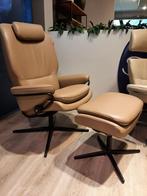 Stressless Rome relaxfauteuil + hocker **SHOWROOMMODEL**, Huis en Inrichting, Fauteuils, Nieuw