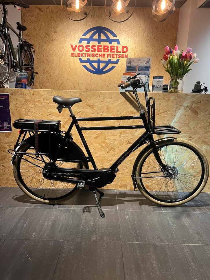 Azor Transport pick-up 67cm hoge elektrische herenfiets, Fietsen en Brommers, Elektrische fietsen, 59 cm of meer, 50 km per accu of meer