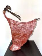 Abdoulaye Derme - sculptuur, Danseuse - 40 cm - Koud geverfd