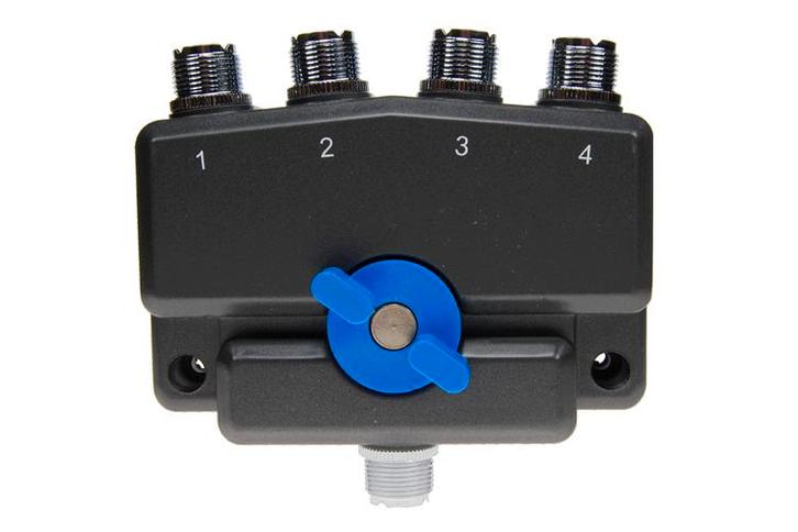 K-PO AV-SW-M-4M0N, Auto-onderdelen, Elektronica en Kabels, Verzenden