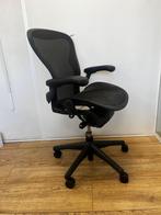 Refurbished Herman Miller Aeron - 500 + beschikbaar, Verzenden, Zwart, Zo goed als nieuw, Bureaustoel