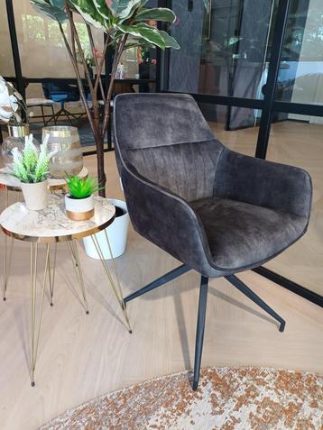 ACTIE: STOELEN NIEUW IN DOOS NU VOOR € 99,- INCL. VERZENDING beschikbaar voor biedingen