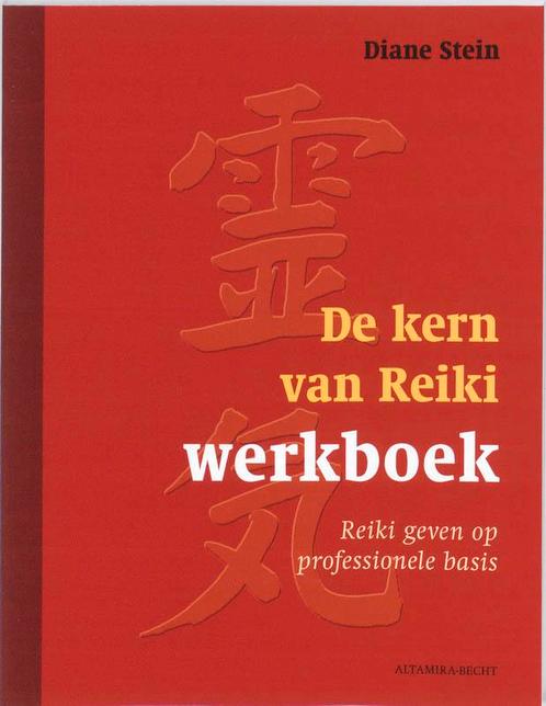 De kern van Reiki 9789069638256 Diane Stein, Boeken, Esoterie en Spiritualiteit, Zo goed als nieuw, Verzenden