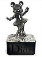 Daluxe Art - 1999 • Minnie Mouse Display