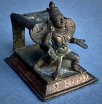 Zeldzaam ritueel steunstuk verbeeldt Garuda, Zuid-India,