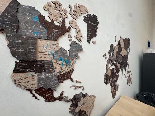 Italië - Masker; Giallobus - Mappa del mondo da parete in, Antiek en Kunst, Kunst | Designobjecten