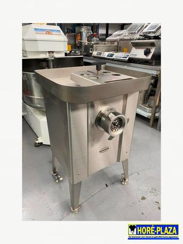 Gehaktmolen 32 / Combisteel / verrijdbaar beschikbaar voor biedingen