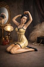 Beeldje - “Bad” Lady in lingery - resin