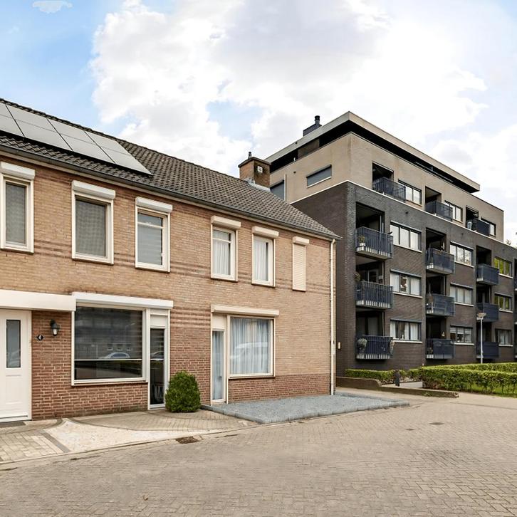 Huis in Weert gevonden voor €1650,- pm, Huizen en Kamers, Kamers te huur, 50 m² of meer, Overige regio's