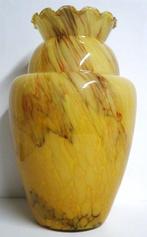 Doyen - Vaas - Opaline glas, gemarmerd - 30 cm, Antiek en Kunst