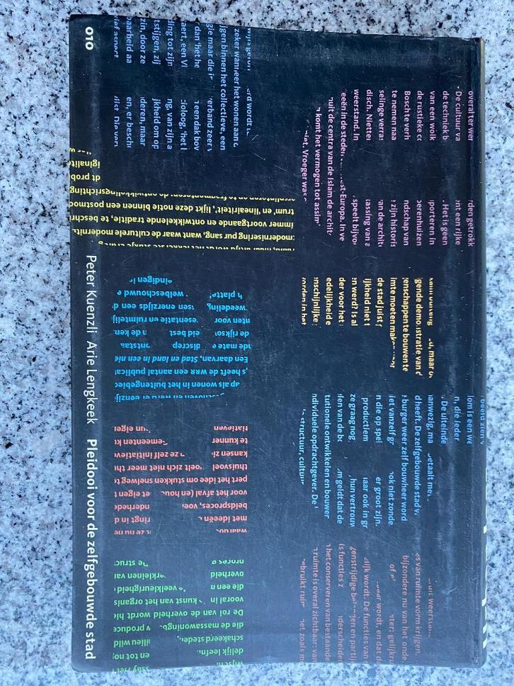 Urban Jazz (Peter Kuenzli & Arie Lengkeek), Boeken, Kunst en Cultuur | Architectuur, Architectuur algemeen, Gelezen, Verzenden