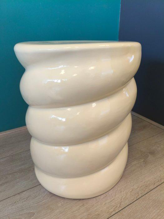 Moderne Beige - Bijzettafel - MGO, Antiek en Kunst, Curiosa en Brocante