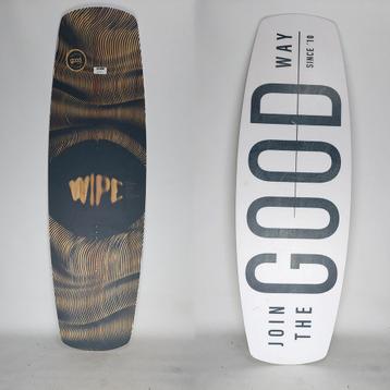 Goodboards Wipe 146 wakeboards beschikbaar voor biedingen