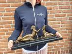 Beeld, XL Bronze Lady with Antelope Statue - 18 cm - Brons,