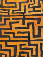 Nr. 3 Raffia stoffen laken - Vloerkleed - 255 cm - 63 cm, Antiek en Kunst