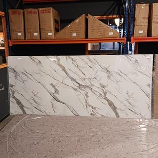 Ca. 11x Pvc wandpaneel 122x280 cm, 2025 beschikbaar voor biedingen