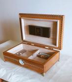 Humidor - Cedar - Cederhouten humidor, Verzamelen, Nieuw
