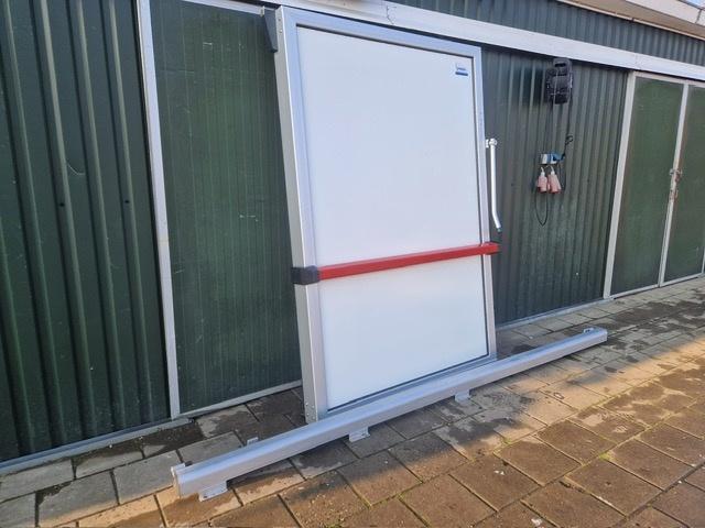 Koelcel / Vriescel schuifdeur 150 x 226 cm, Zakelijke goederen, Horeca | Keukenapparatuur, Koelen en Vriezen