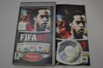 FIFA 07 - Platinum (PSP PAL), Spelcomputers en Games, Zo goed als nieuw, Verzenden