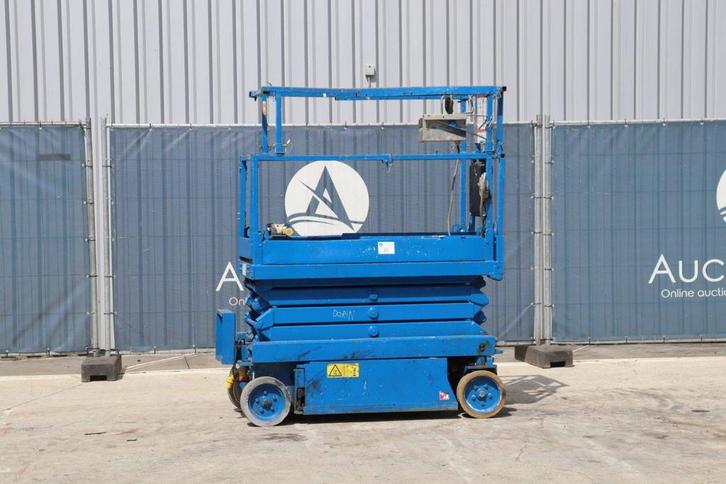 Veiling: Schaarlift Skyjack SJ III-3219 Elektrisch 7.8m 2012, Zakelijke goederen, Machines en Bouw | Liften, Steigers en Ladders