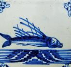 Tegel - Vliegende vis - 1600-1650, Antiek en Kunst