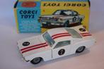 Corgi 1:43 - Modelauto - 325 Ford Mustang 2+2 Fastback, Hobby en Vrije tijd, Modelauto's | 1:5 tot 1:12, Nieuw